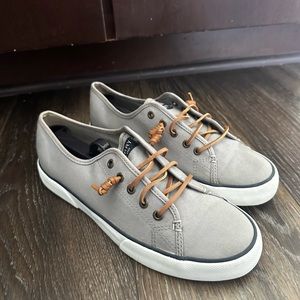 sperry boatshoes loafers/crest vibe sneakers